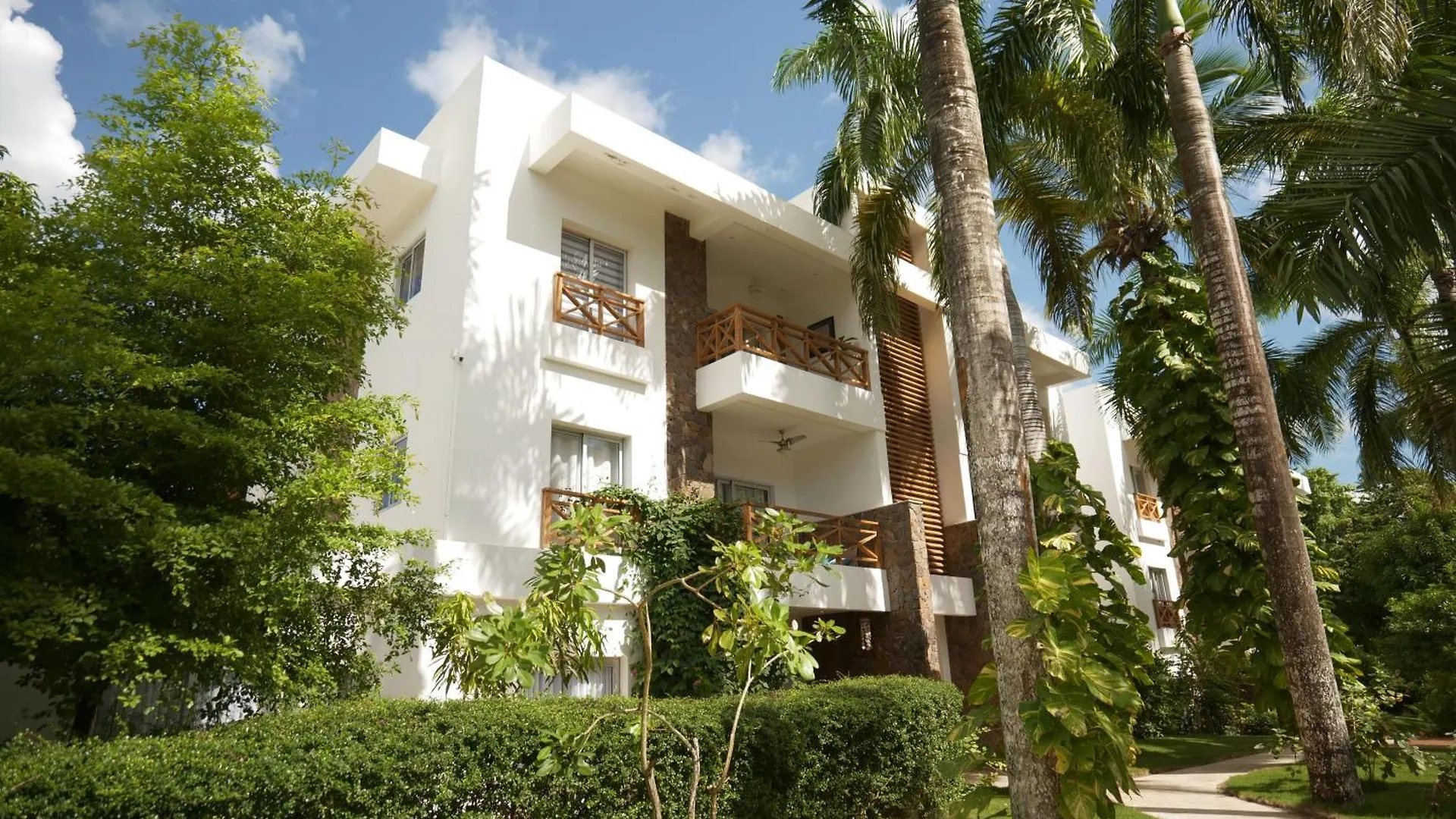 Jardinesdelmontserrat-Lasterrenas-Nearbeach Cozy 2Br-3Bds-6Pax-Wifi لاس تاريناس